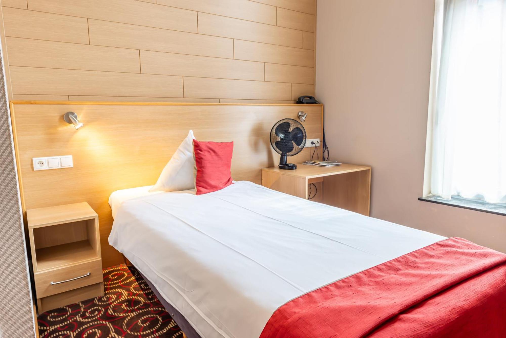 Hotel Ingredi Bree Zewnętrze zdjęcie