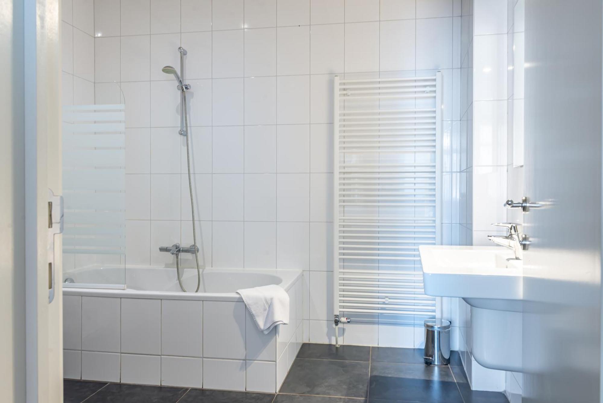 Hotel Ingredi Bree Zewnętrze zdjęcie
